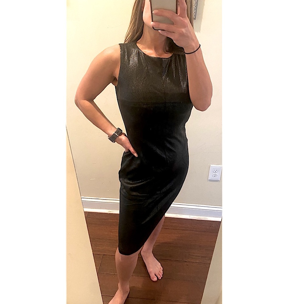 Donna Morgan Reptile Faux Leather Drop Waist Dress - Picture 3 of 9